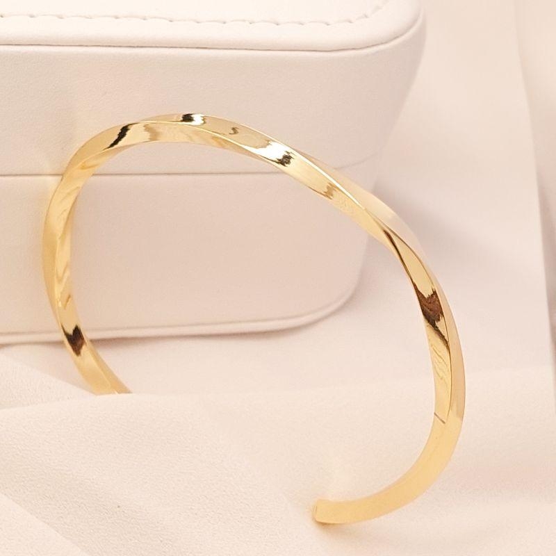 BRACELETE  TORCID