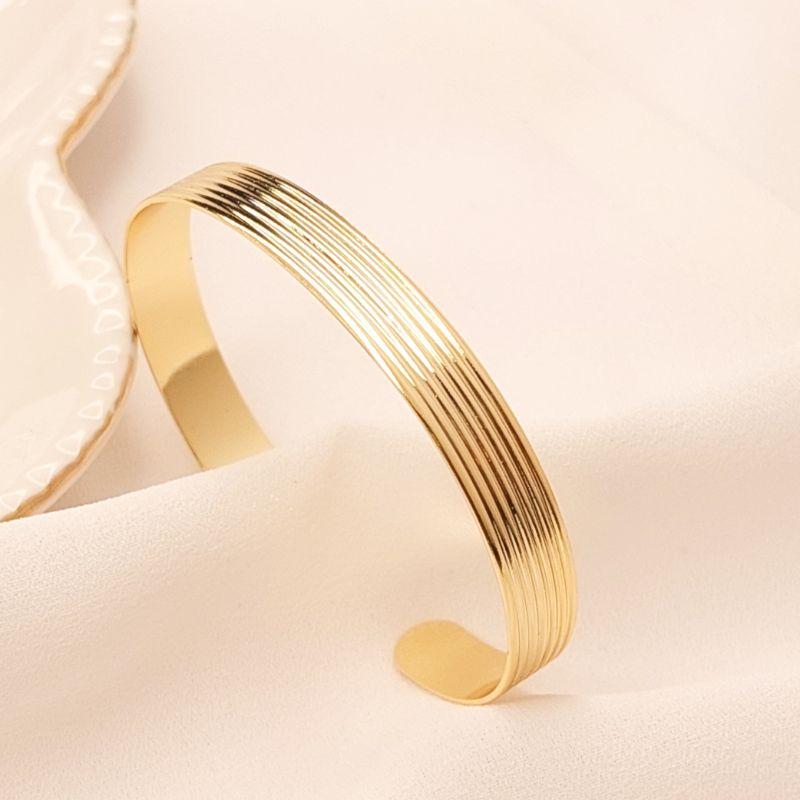 BRACELETE FAIXAS